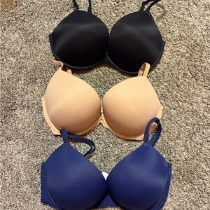 Women's Victorias Secret Pink Wear Everywhere Super Push Up Bras 34 DD (3)